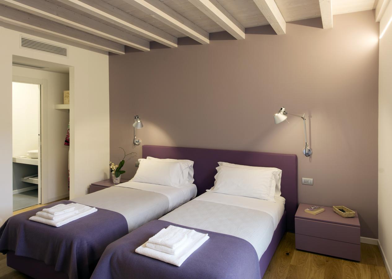 Manzoni 124 Bed&Relax Bed & Breakfast Esine Екстериор снимка